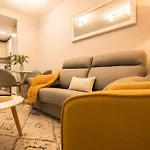 Luxury & Cosy City Center-Wifi